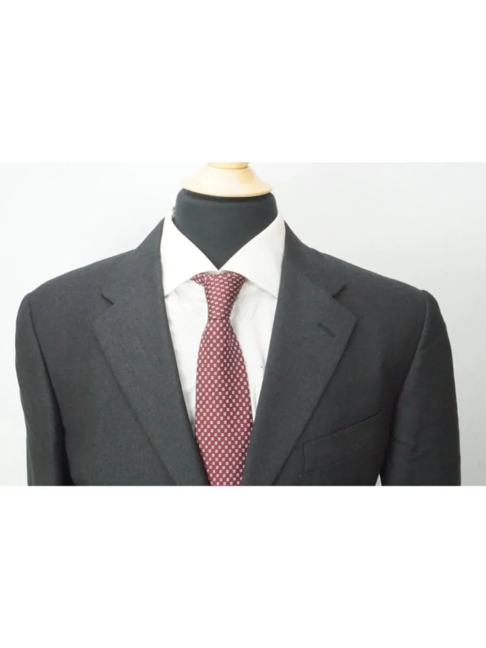 Burberry approximate measurements